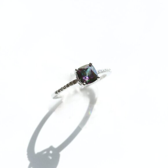 925 Sterling Silver Alexandrite Ring - Picture 2 of 4